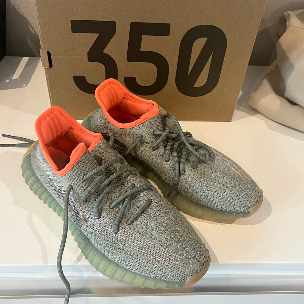 YEEZY BOOST 350